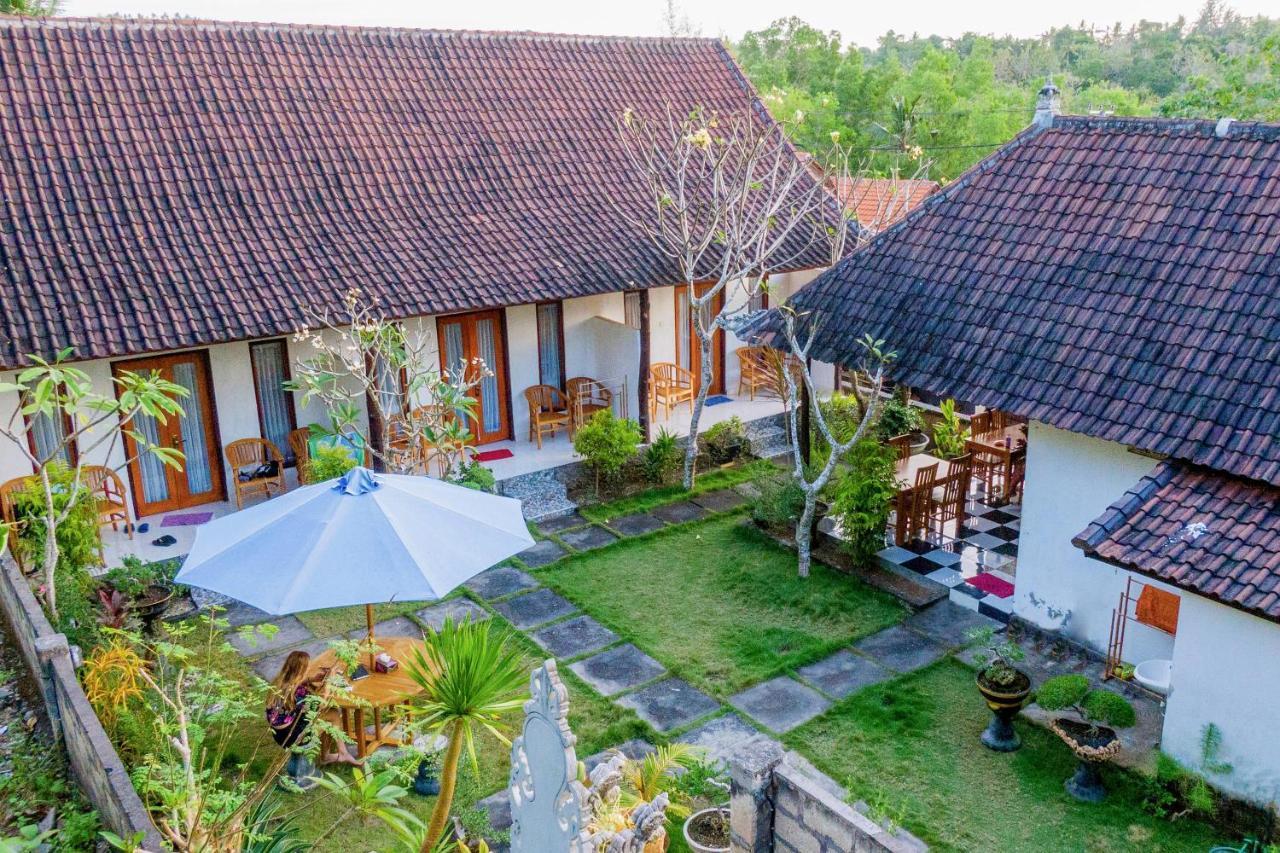 Kamasanti Hostel Toyapakeh 外观 照片