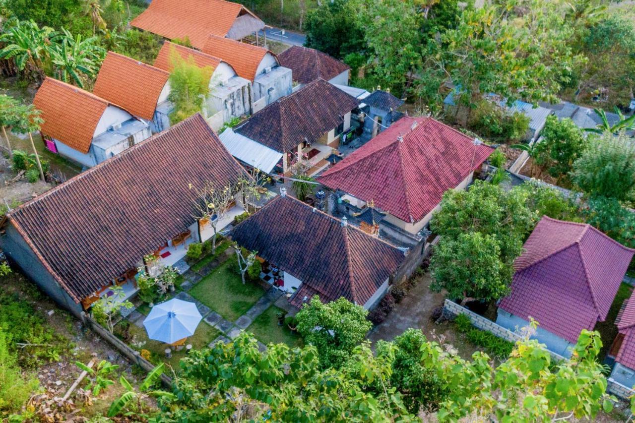 Kamasanti Hostel Toyapakeh 外观 照片